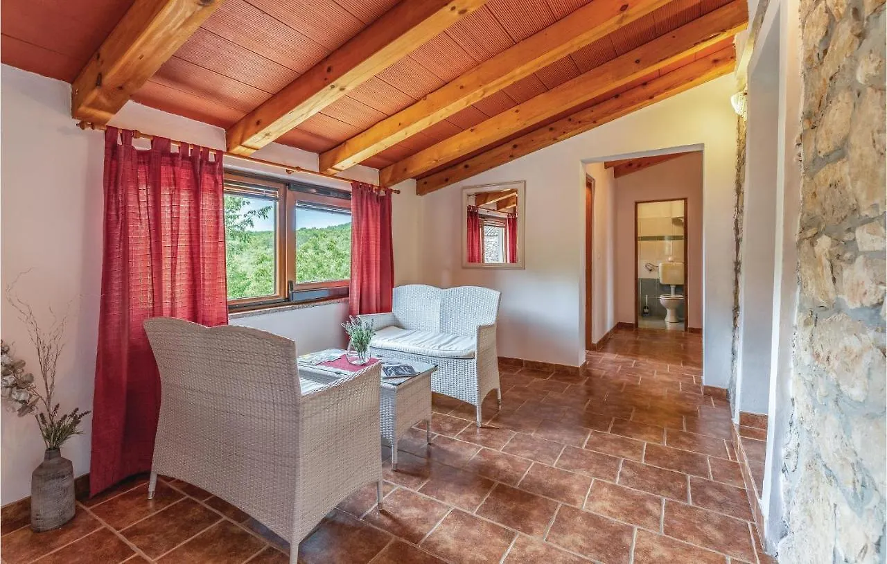 2 Bedroom Amazing Home In Rakotule Kroatien